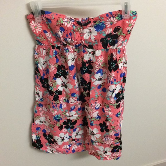 Xhilaration Dresses & Skirts - Floral strapless sundress Xhilaration Dresses & Skirts - Floral strapless sundress